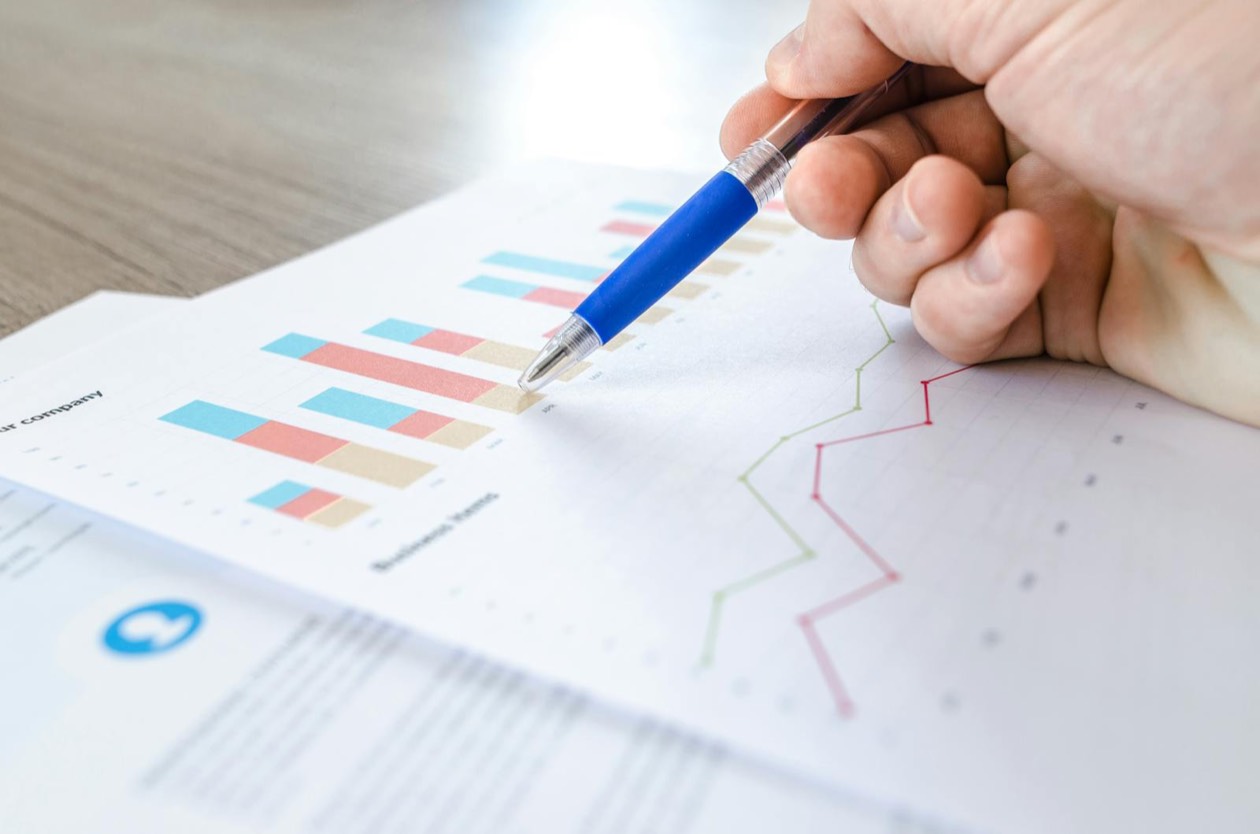 Marketing analytics dashboard with performance charts — the 2026 data mirage trap