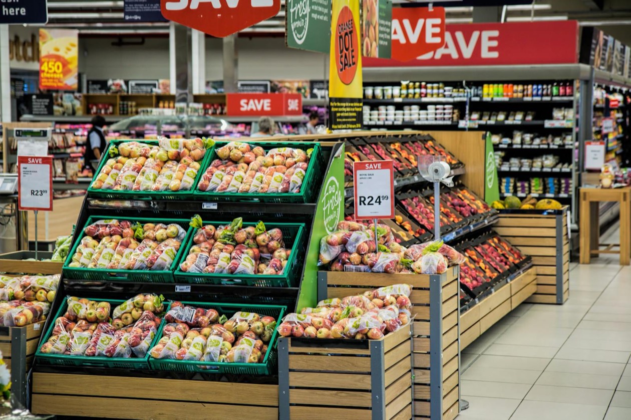 FMCG products on retail shelves &mdash; physical availability and pervasive distribution to reach light buyers